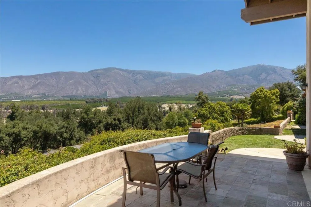 15615 Pauma Valley Dr Pauma Valley, CA 92061