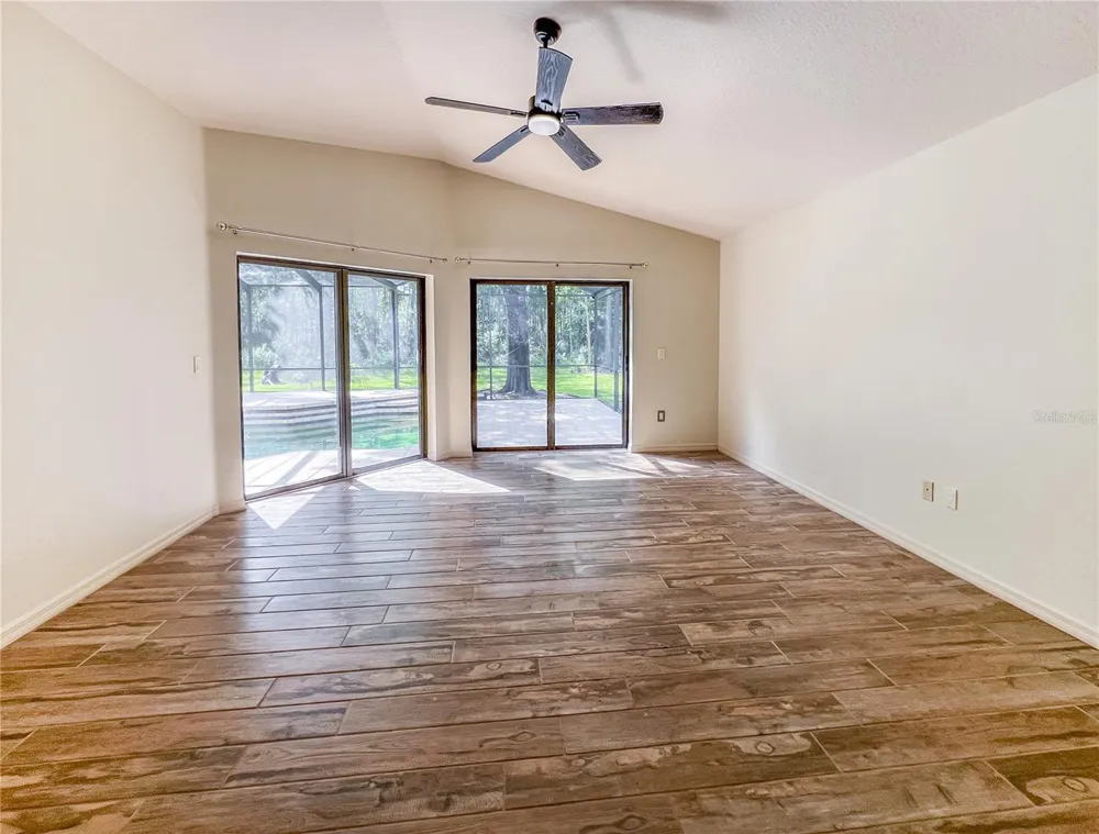 9020 SHENANDOAH RUN Wesley Chapel, FL 33544