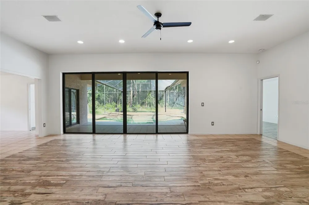 9020 SHENANDOAH RUN Wesley Chapel, FL 33544
