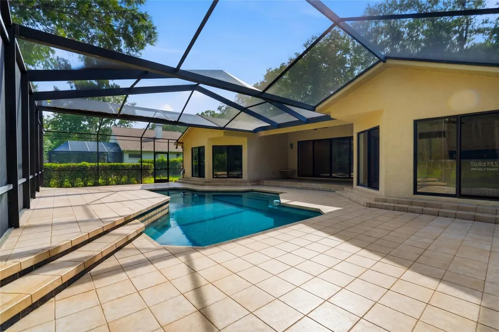 9020 SHENANDOAH RUN Wesley Chapel, FL 33544