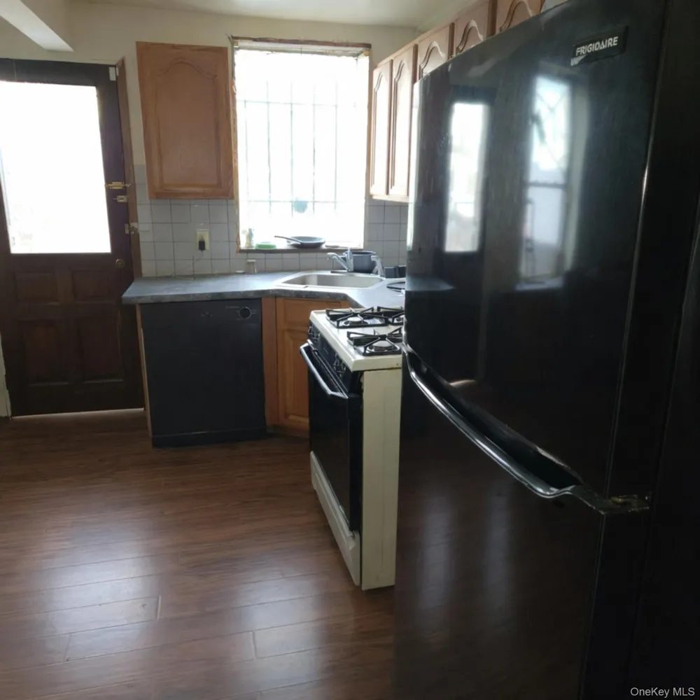 9145 85th Street Woodhaven, NY 11421