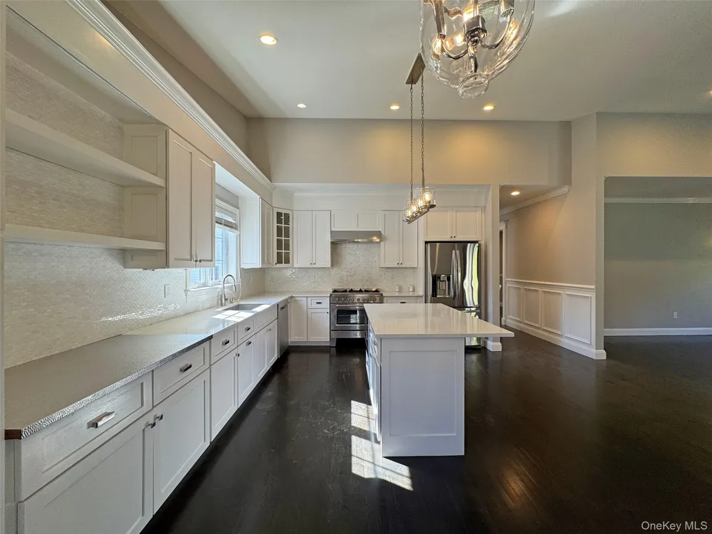 1019 Grove Street Mamaroneck, NY 10543