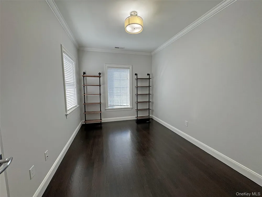 1019 Grove Street Mamaroneck, NY 10543
