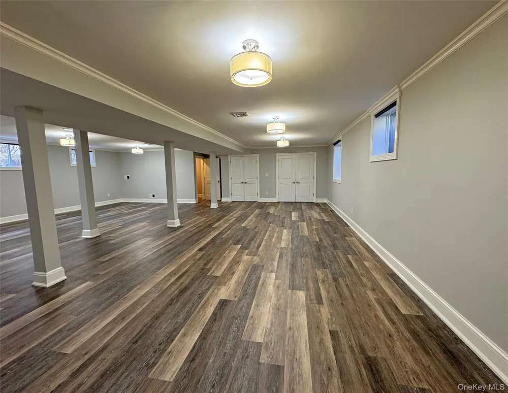 1019 Grove Street Mamaroneck, NY 10543