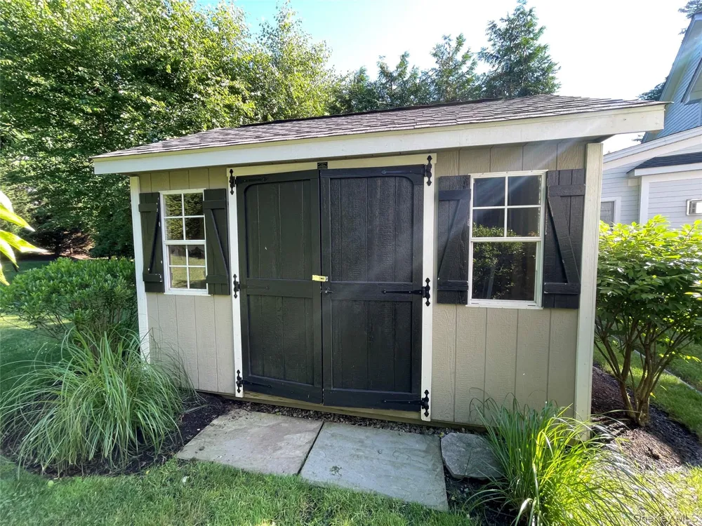 1019 Grove Street Mamaroneck, NY 10543