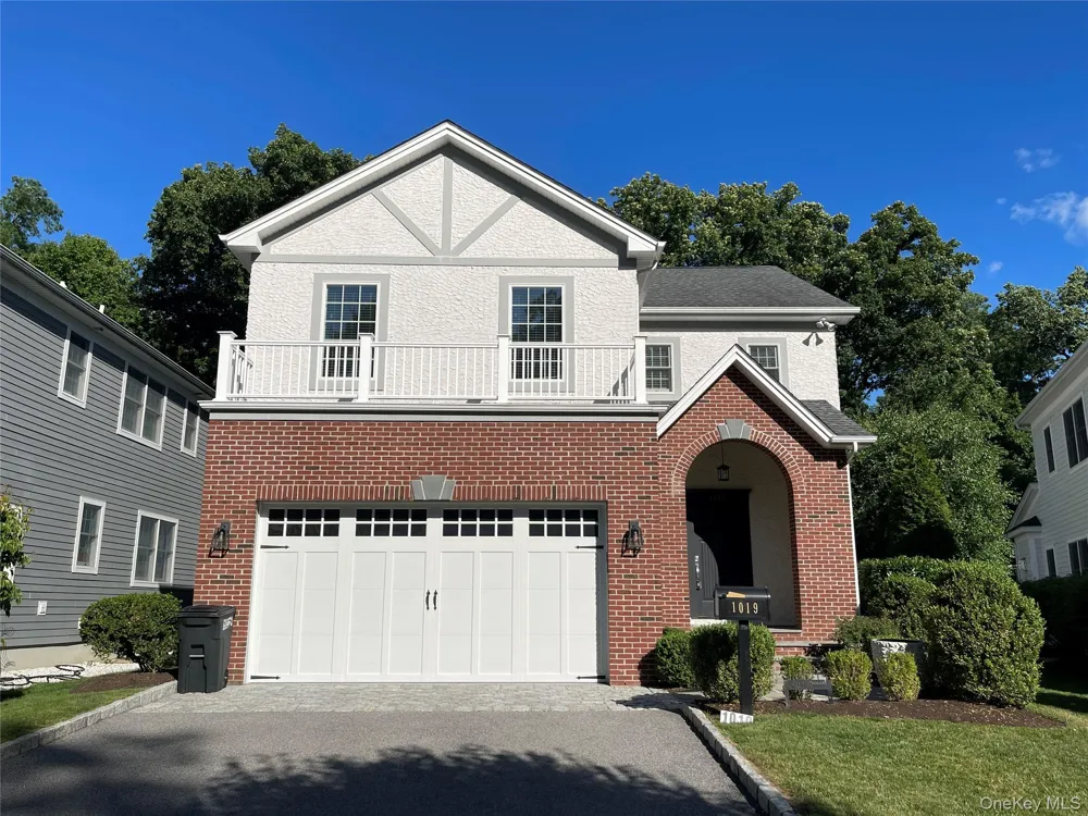 1019 Grove Street Mamaroneck, NY 10543
