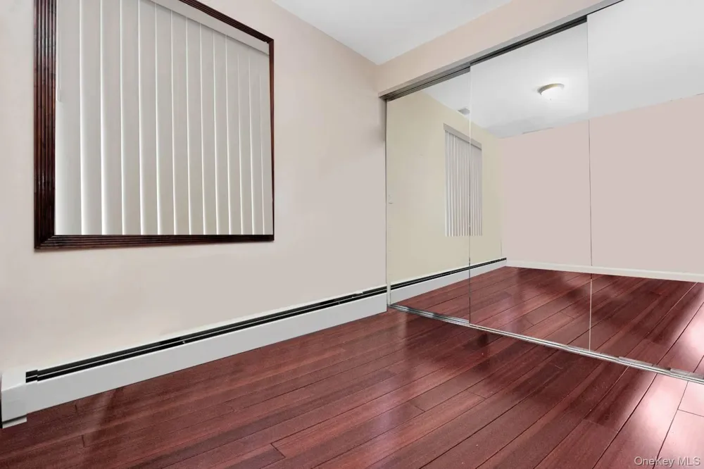 186-31 radnor Road Jamaica Estates, NY 11432