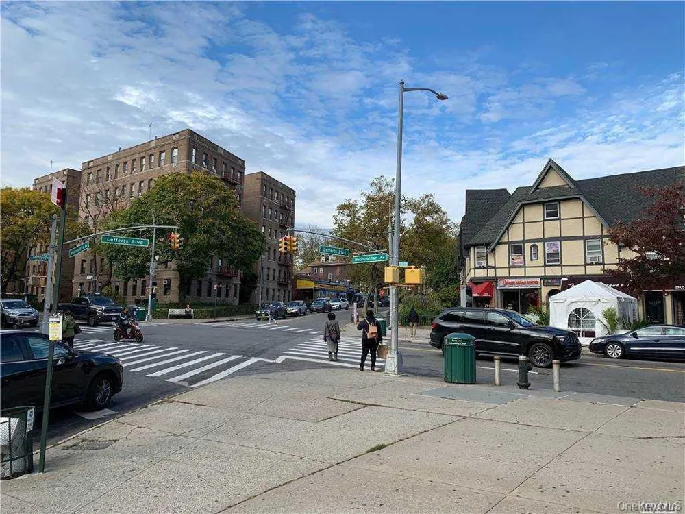 124-01 Hillside Avenue Kew Gardens, NY 11418