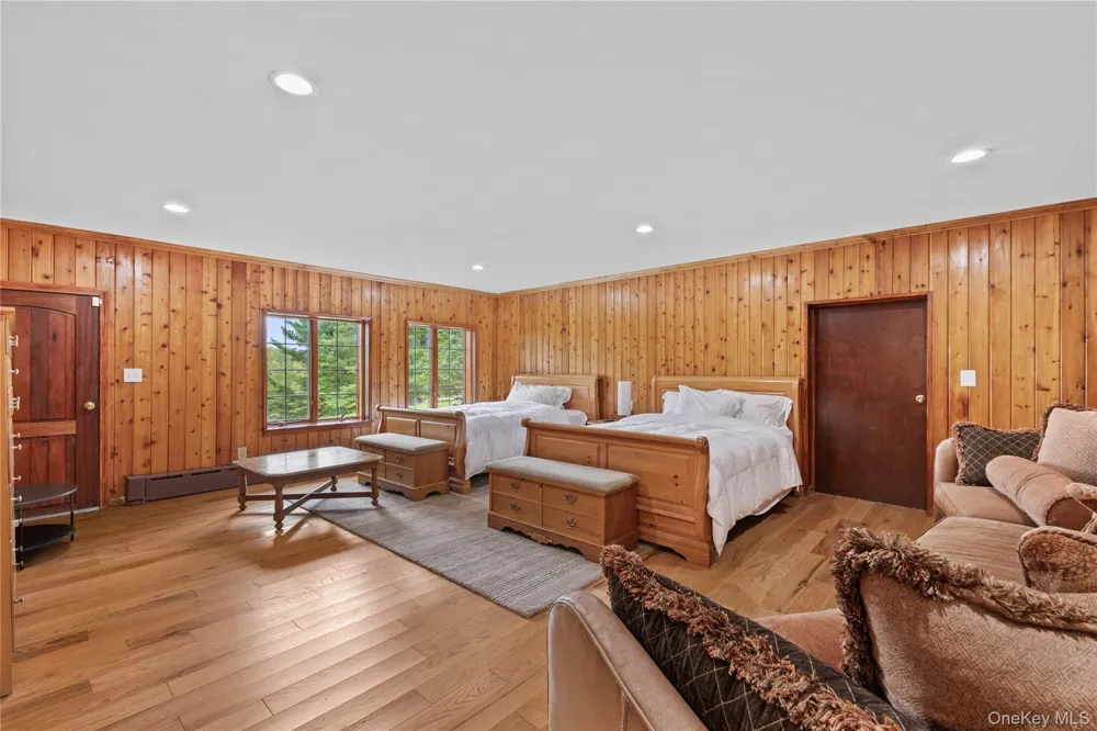 898 Gipsy Trail Road Carmel, NY 10512