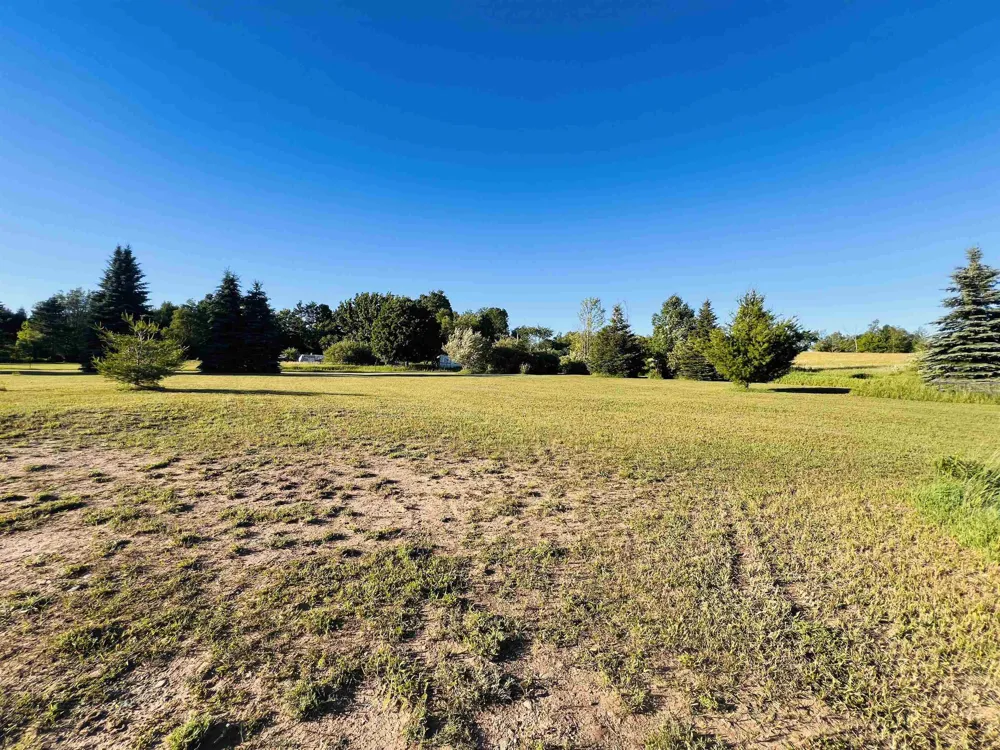13845 70th Avenue Hartwick Township, MI 49631
