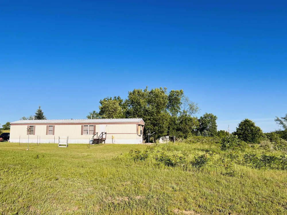 13845 70th Avenue Hartwick Township, MI 49631