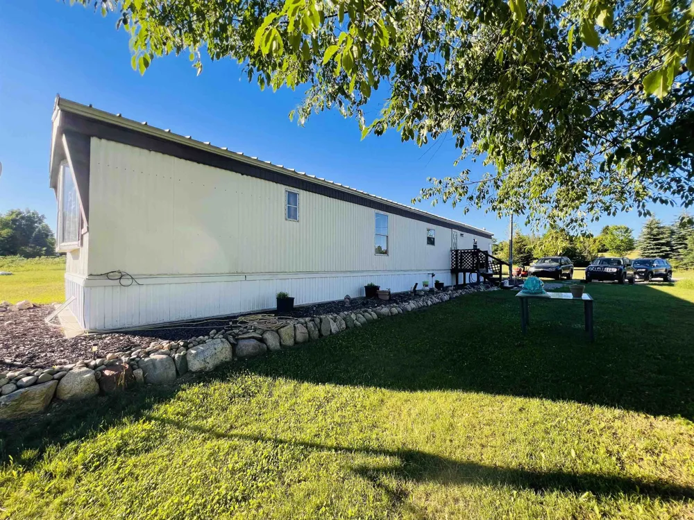 13845 70th Avenue Hartwick Township, MI 49631