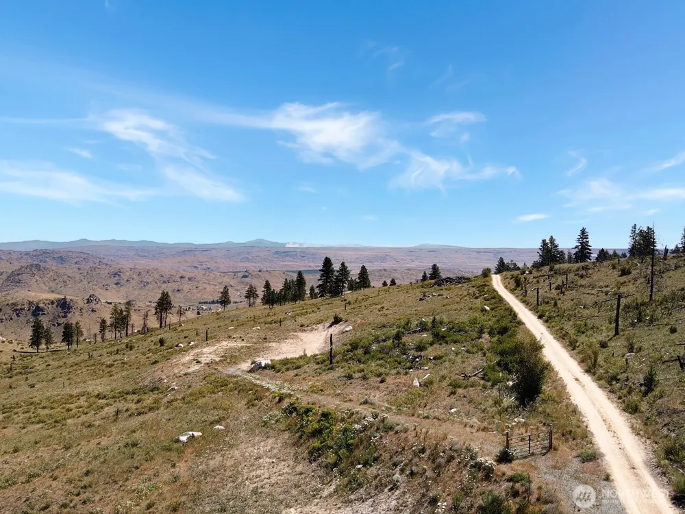 53 E Mountain Point Brewster, WA 98812