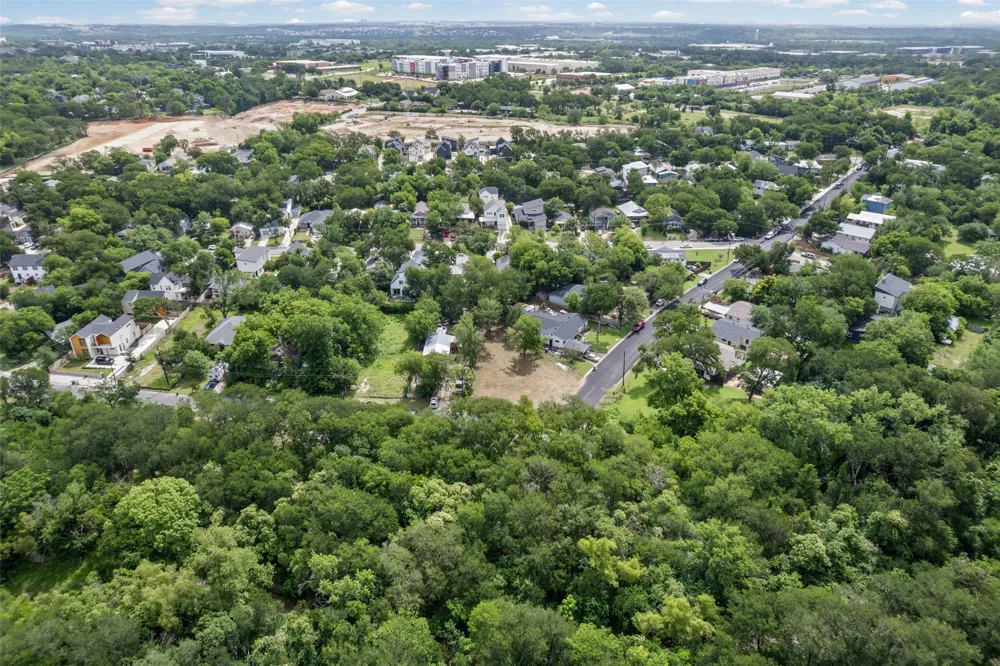 1201 Fort Branch Boulevard Austin, TX 78721