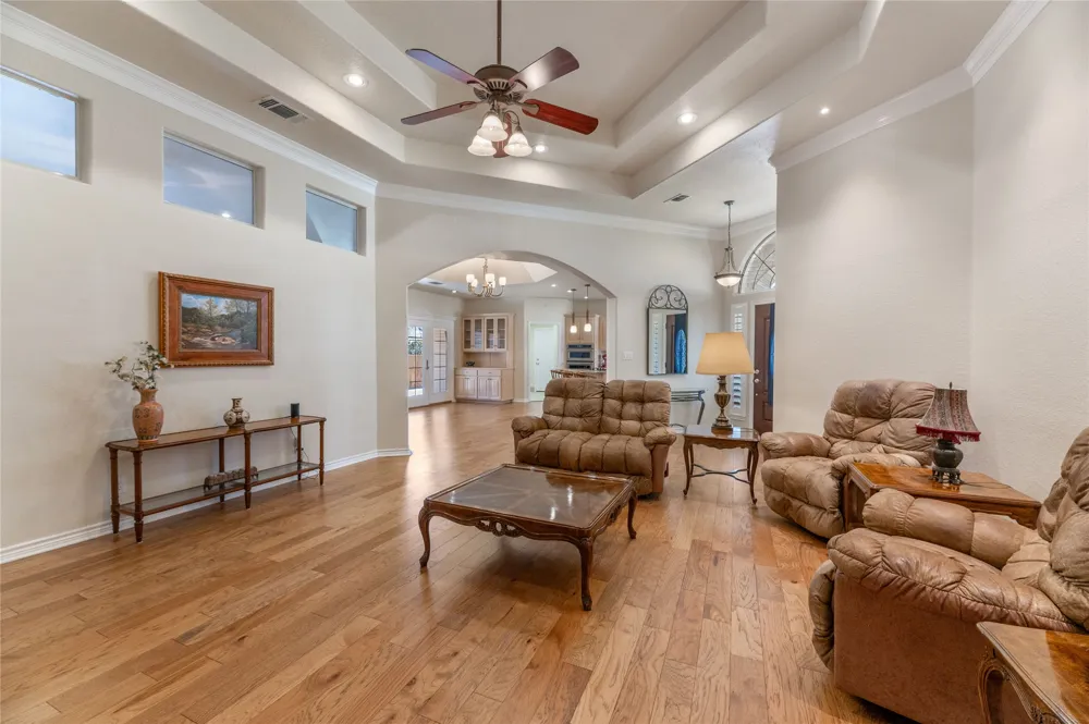 356 Mahan Street Meadowlakes, TX 78654