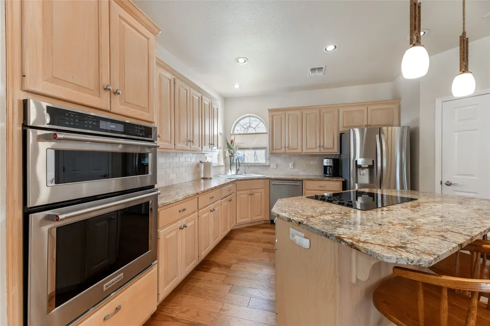 356 Mahan Street Meadowlakes, TX 78654