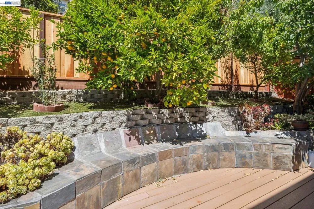 28086 Thorup Ln Hayward, CA 94542