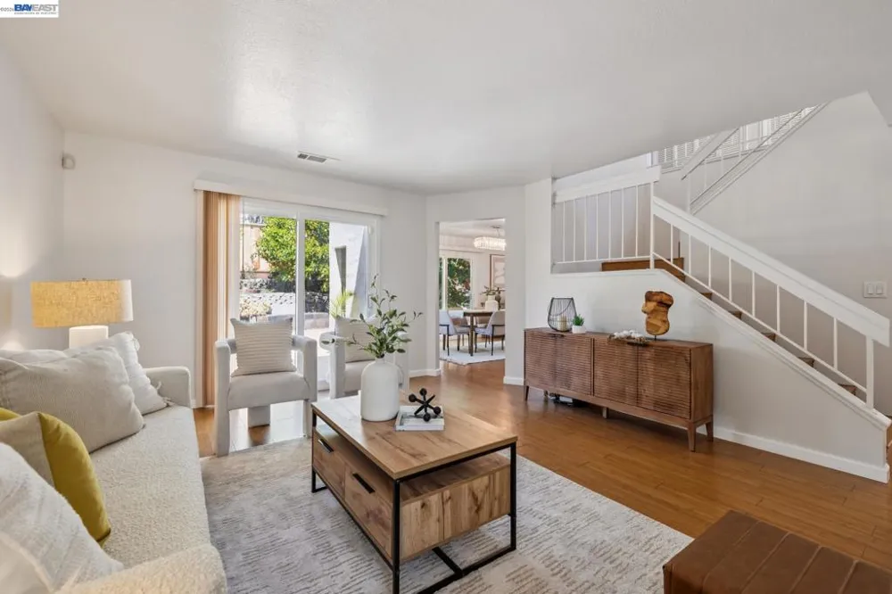 28086 Thorup Ln Hayward, CA 94542