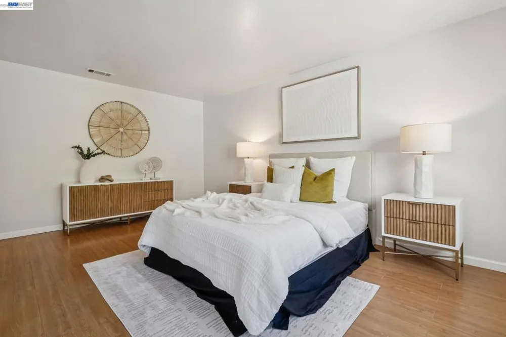 28086 Thorup Ln Hayward, CA 94542