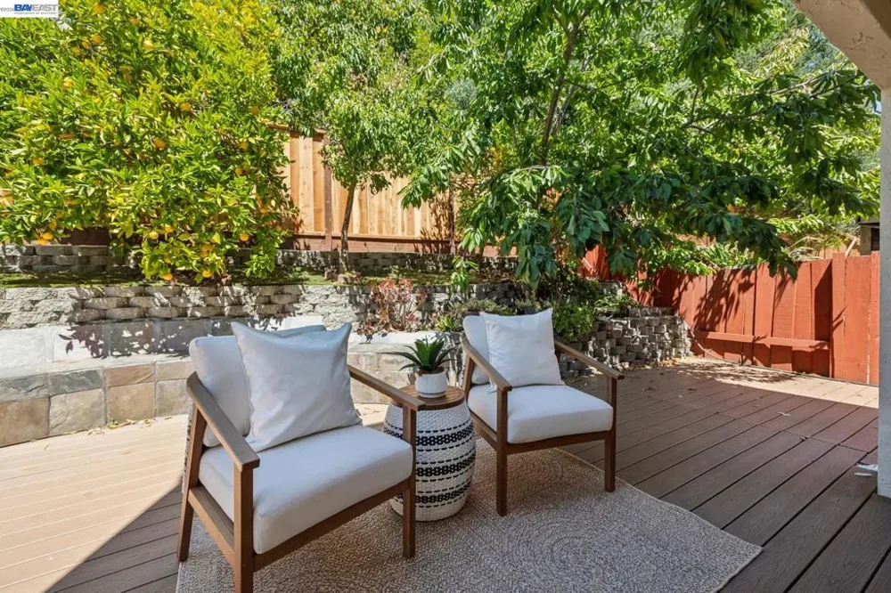 28086 Thorup Ln Hayward, CA 94542
