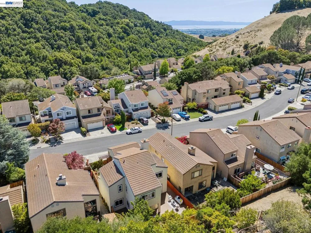 28086 Thorup Ln Hayward, CA 94542