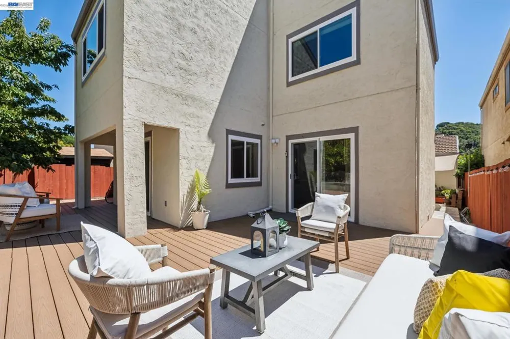 28086 Thorup Ln Hayward, CA 94542