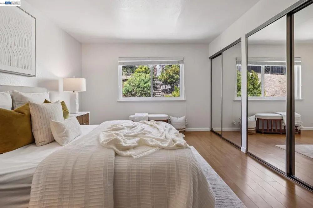 28086 Thorup Ln Hayward, CA 94542