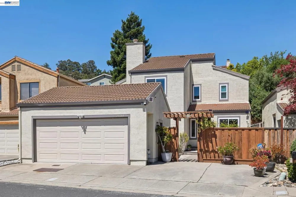 28086 Thorup Ln Hayward, CA 94542