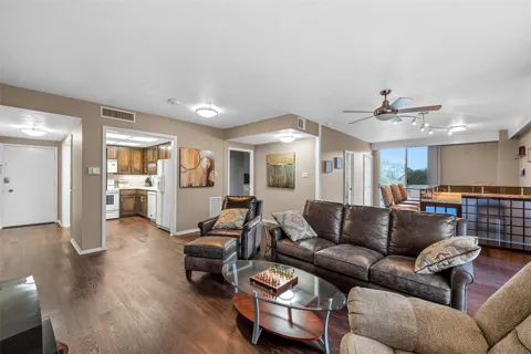 4924 Cobbs Drive #2A