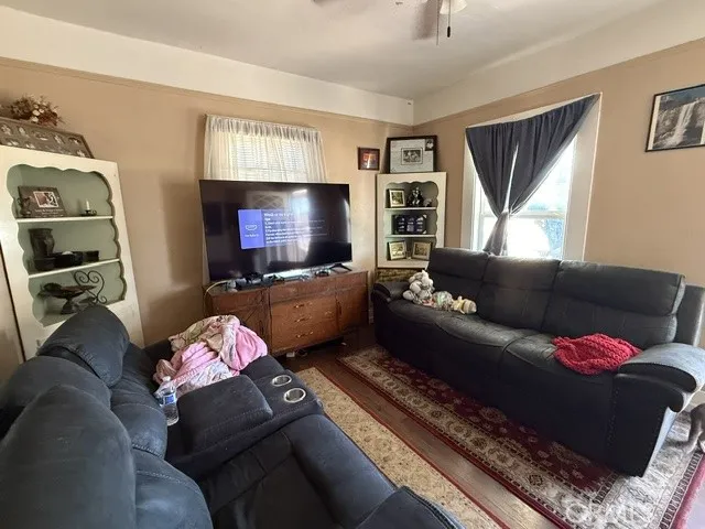 1501 Drakeley Atwater, CA 95301