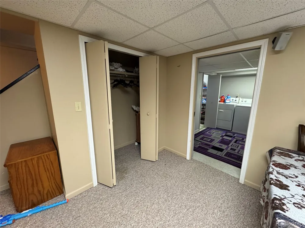 33564 Vista Way Fraser City, MI 48026