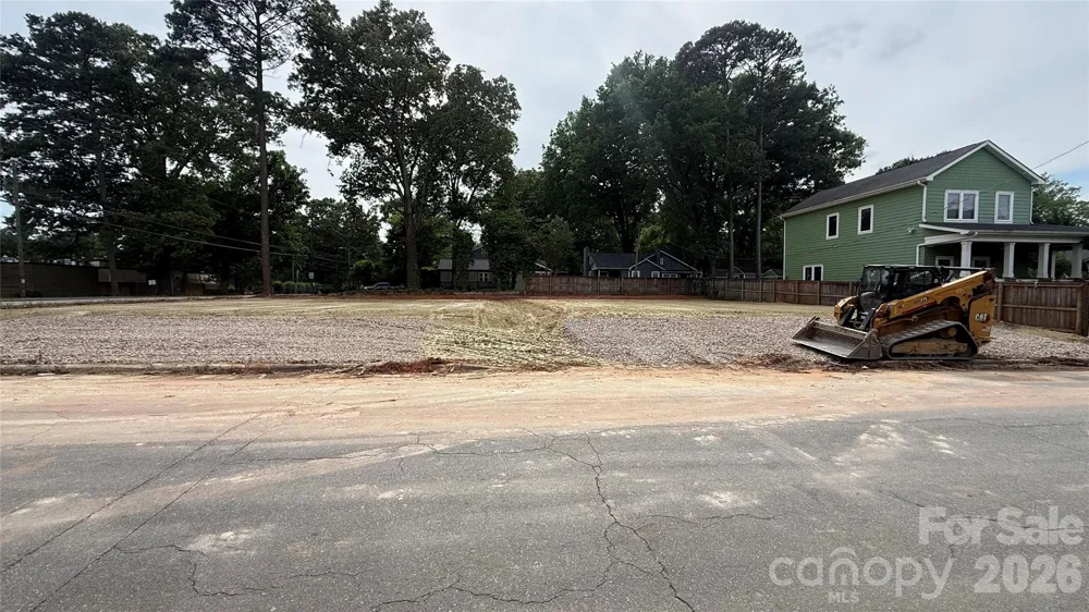 3529 Oakwood Avenue Charlotte, NC 28205