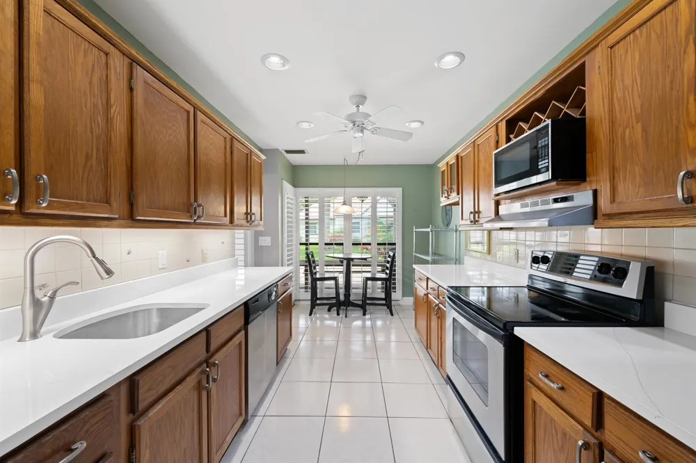 3018 Lake Shore Drive Deerfield Beach, FL 33442