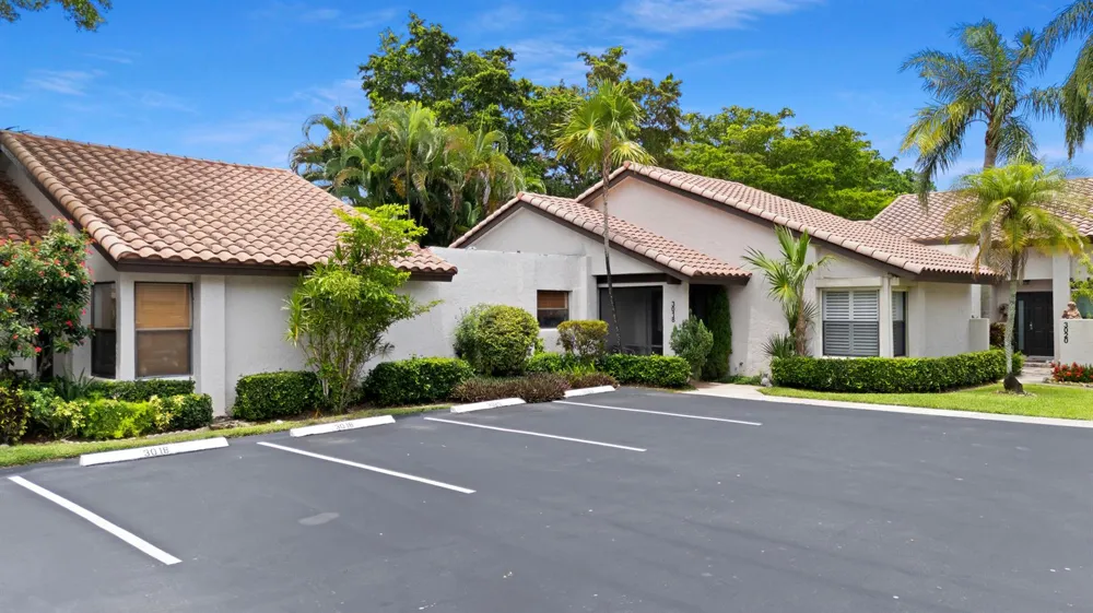 3018 Lake Shore Drive Deerfield Beach, FL 33442