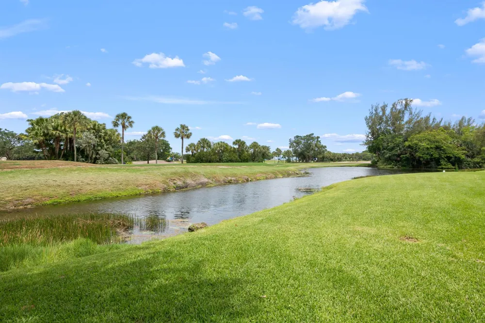 3018 Lake Shore Drive Deerfield Beach, FL 33442