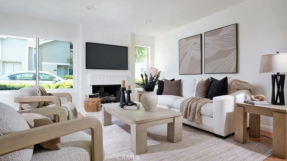 2 Sunflower Irvine, CA 92604