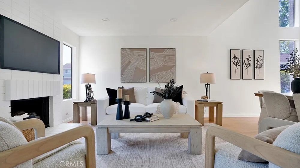 2 Sunflower Irvine, CA 92604