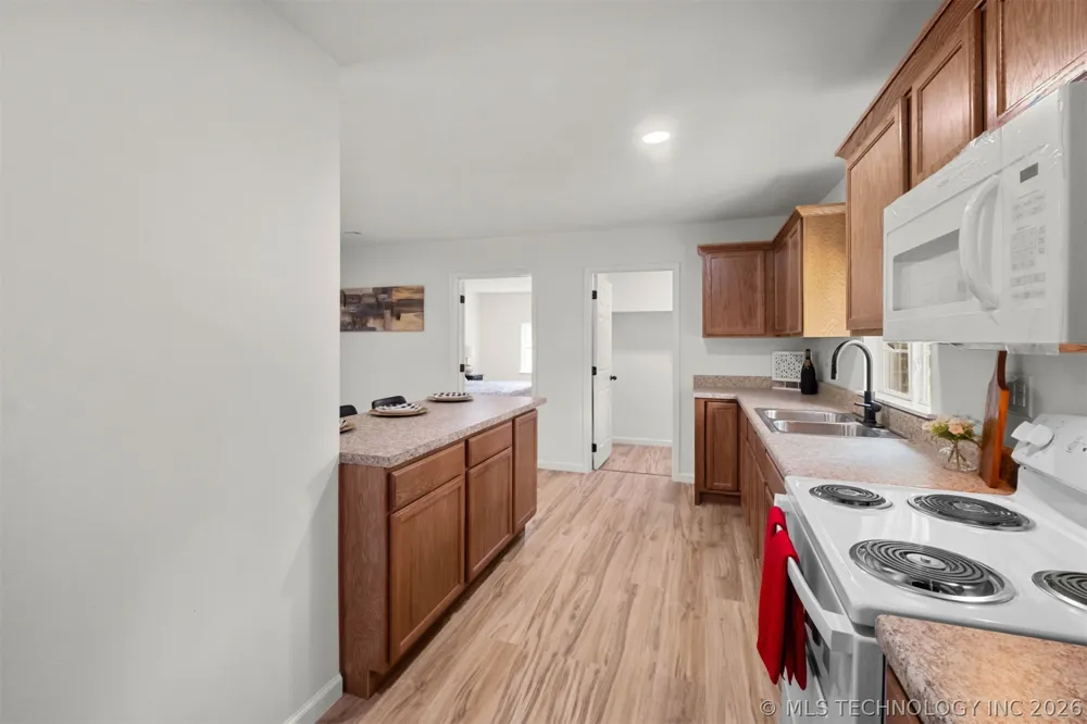 57128 S 690 Colcord, OK 74338