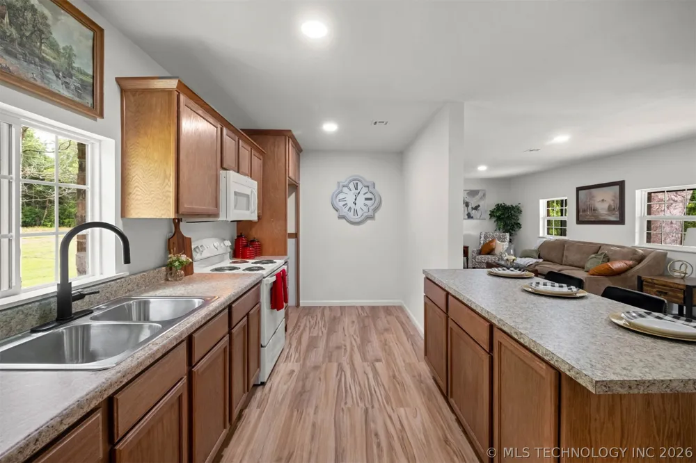 57128 S 690 Colcord, OK 74338