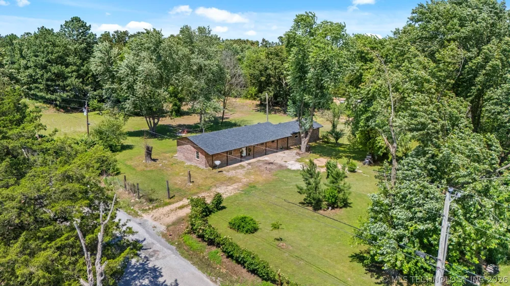 57128 S 690 Colcord, OK 74338