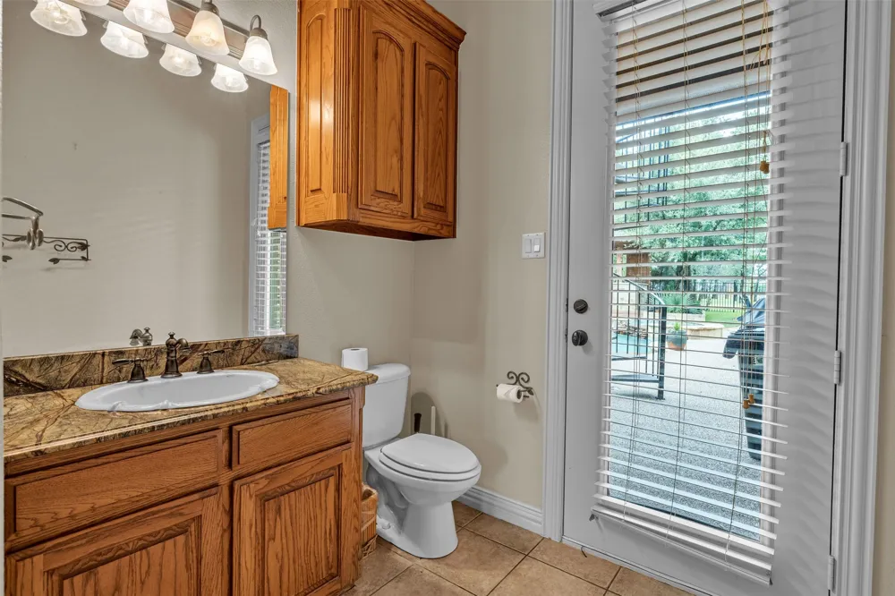 140 Eagles Peak Lane Double Oak, TX 75077