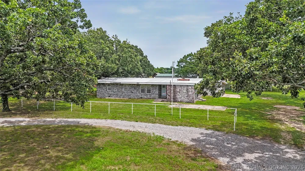15188 Hwy 82 Tahlequah, OK 74464