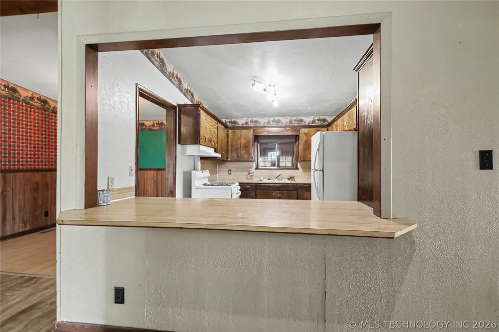 15188 Hwy 82 Tahlequah, OK 74464