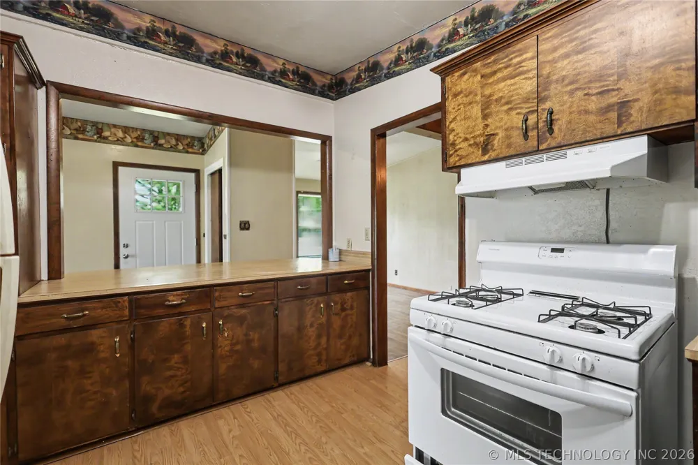 15188 Hwy 82 Tahlequah, OK 74464