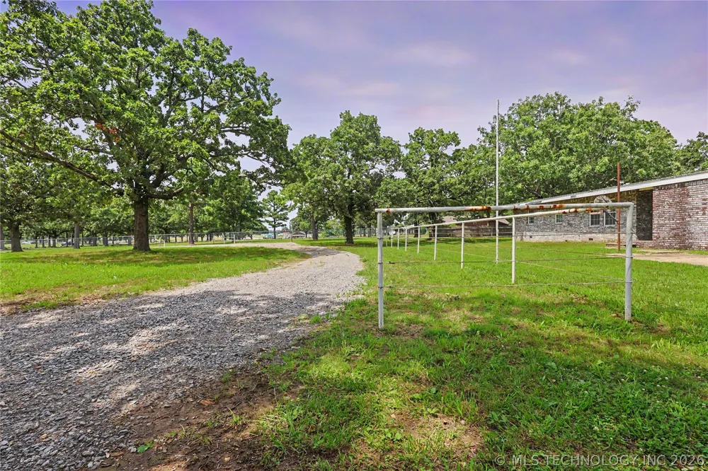 15188 Hwy 82 Tahlequah, OK 74464
