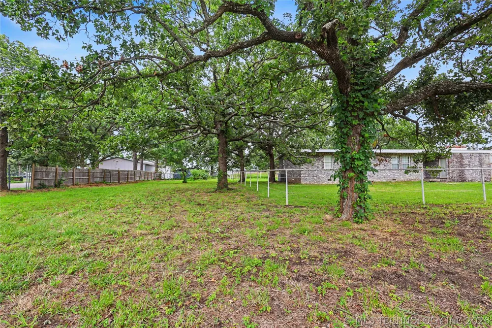 15188 Hwy 82 Tahlequah, OK 74464