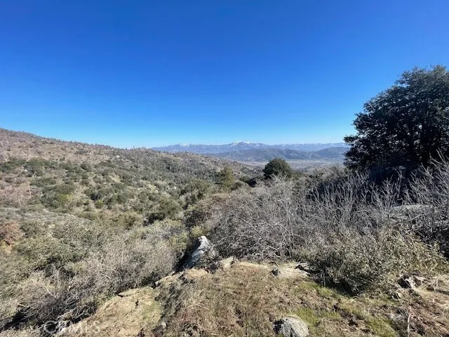 27251 Deertrail Tehachapi, CA 93561