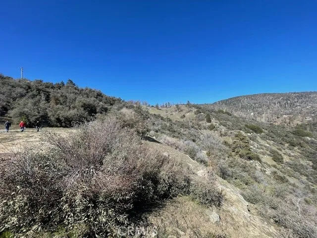 27251 Deertrail Tehachapi, CA 93561