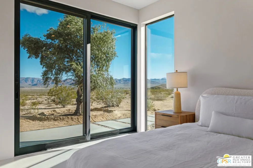 3236 Sunever Road Joshua Tree, CA 92252