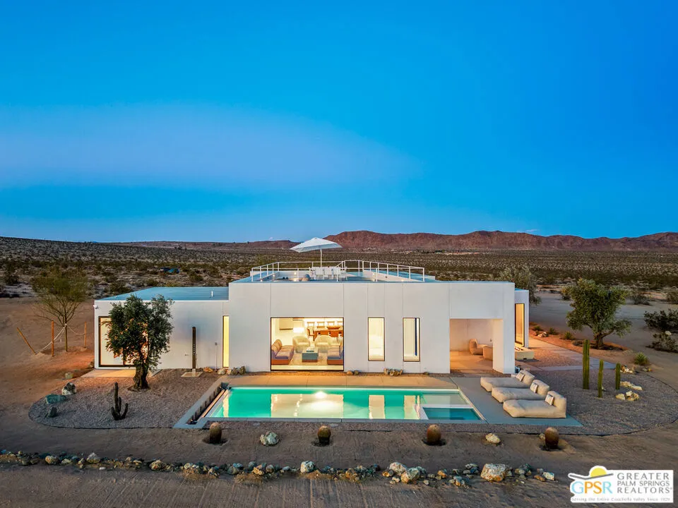 3236 Sunever Road Joshua Tree, CA 92252